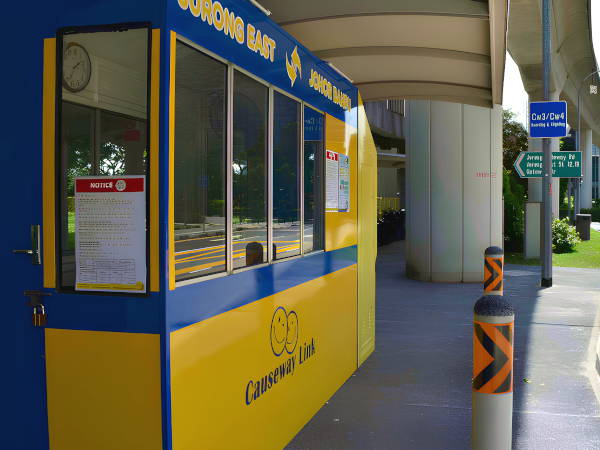 Jurong East Bus Pick Up Point